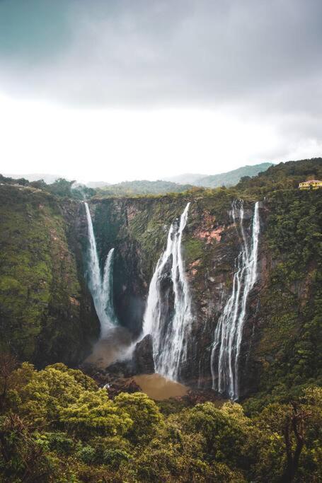 Kamanabillu Homestay, For Jog Falls Travellers Siddapur Luaran gambar