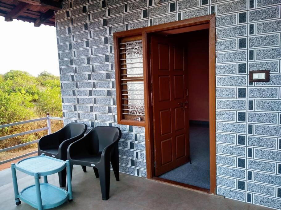 Kamanabillu Homestay, For Jog Falls Travellers Siddapur Luaran gambar